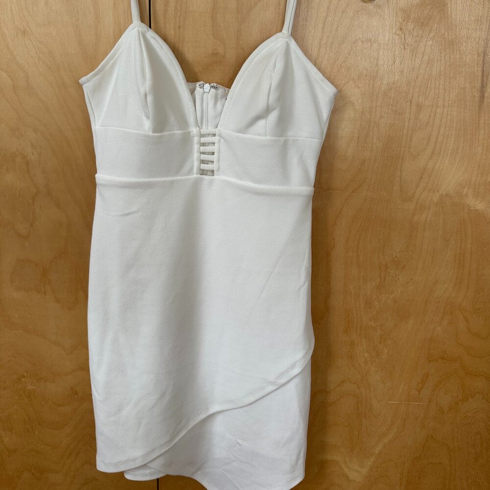White drop neck mini dress
